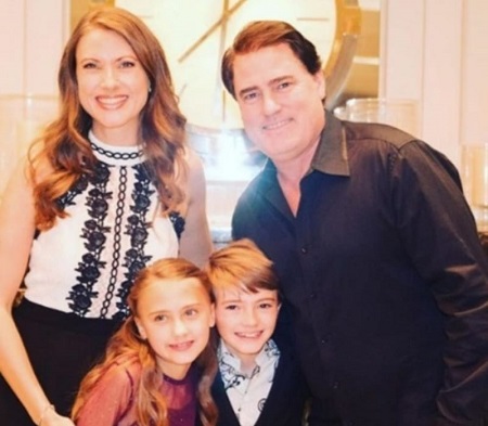 jackson with his parents and sister